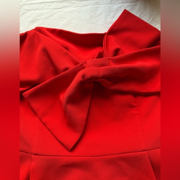 Adelyn Rae Red Rozina Woven Strapless Bow Top Large - Picture 8 of 11